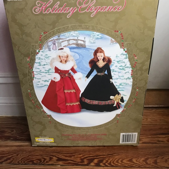 Holiday Elegance 1999 Toys R' Us Exclusive Doll - Picture 9 of 12